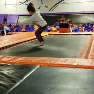 Meet your Posher, Jennifer